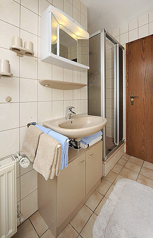 Ferienwohnung „Ebbe“ - Badezimmer