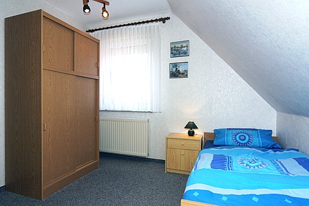 Ferienwohnung „Flut“ - Schlafzimmer 2/Kinderzimmer