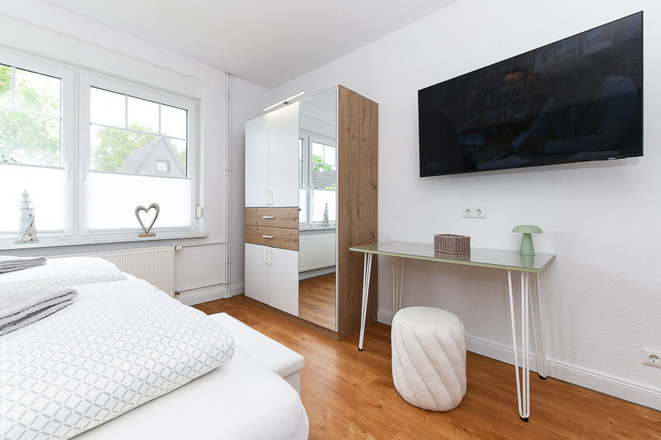 Ferienhaus „Möwenweg“ - Schlafzimmer 1