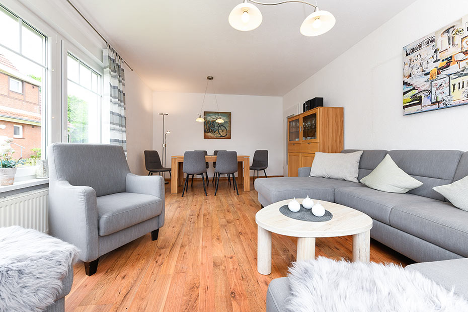 Ferienhaus „Möwenweg“ - Wohnzimmer