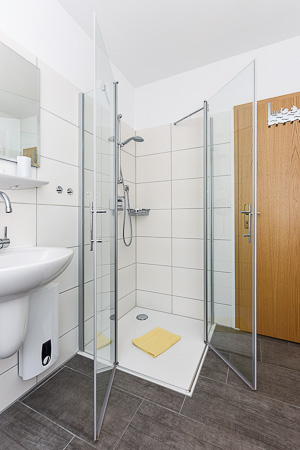 Ferienwohnung - Badezimmer