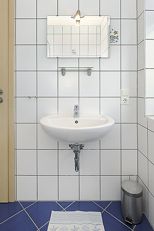 Ferienwohnung „Lee“ - Badezimmer 1