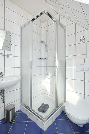 Ferienwohnung „Lee“ - Badezimmer 2