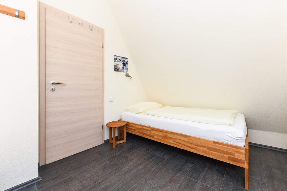 Ferienhaus „Nixe“ - Schlafzimmer 2/Kinderzimmer