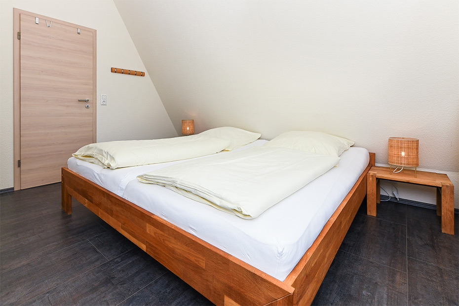 Ferienhaus „Nixe“ - Schlafzimmer 1