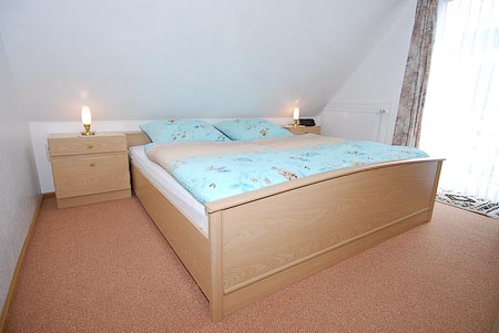 Ferienwohnung 2 - Schlafzimmer