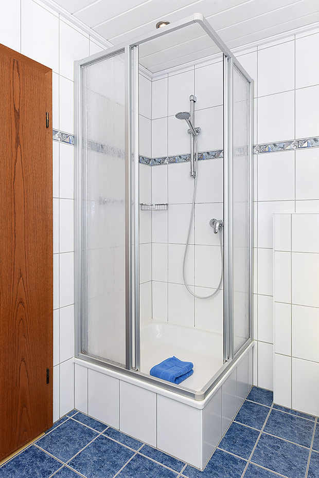 Ferienwohnung „Flut“ - Badezimmer