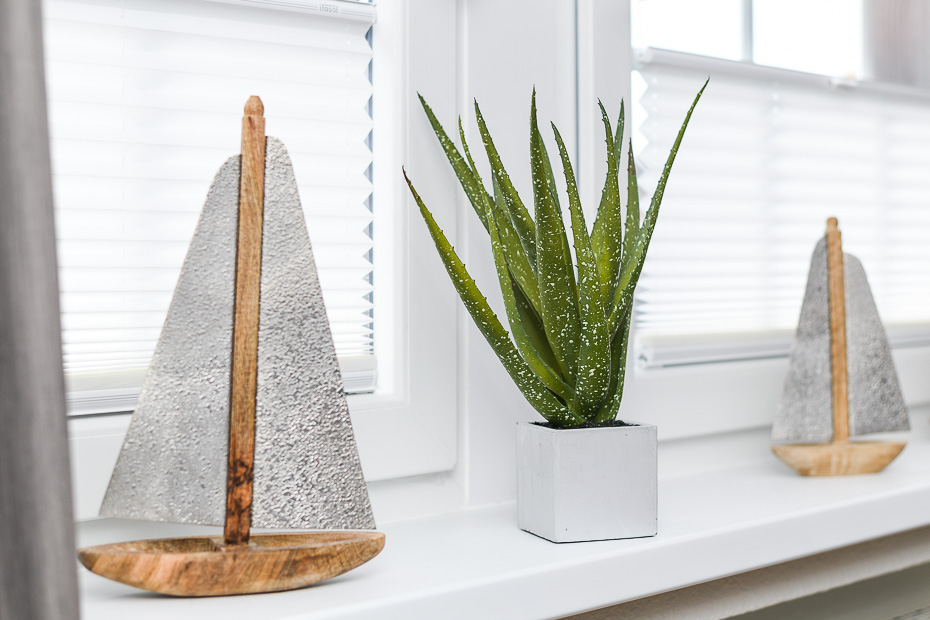 Ferienwohnung „Baltrum“ - Wohnzimmer mit integriertem Küchenbereich