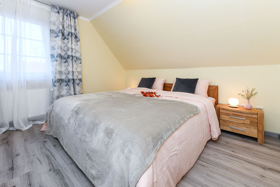 Ferienwohnung 2 - Schlafzimmer
