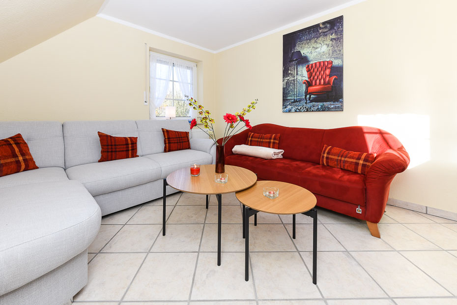 Ferienwohnung 2 - Wohnraum mit integrierter Küche