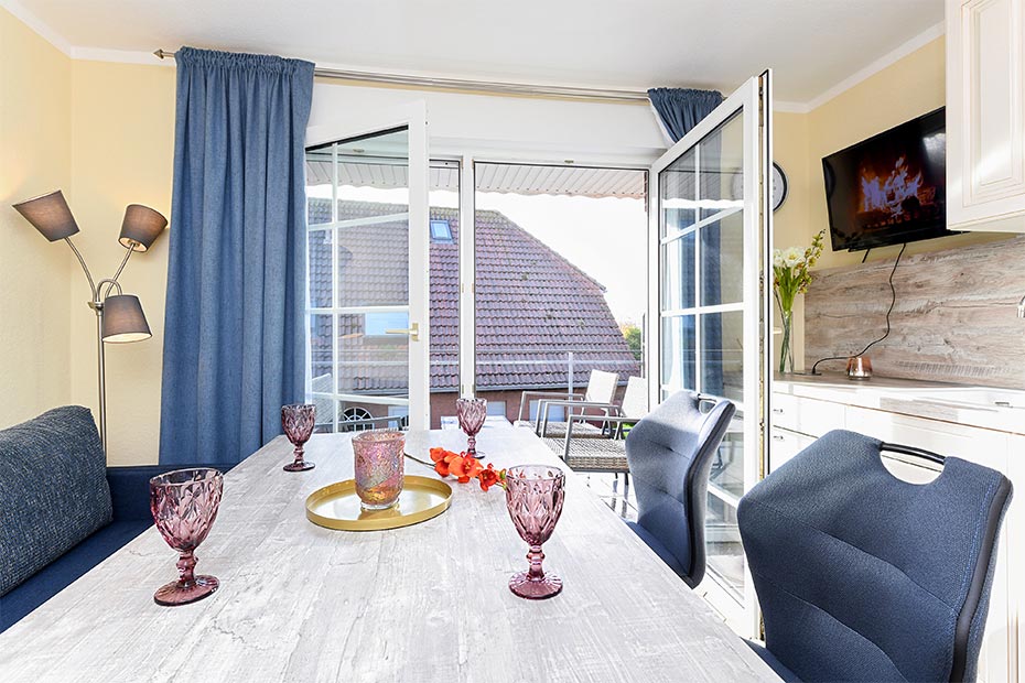 Ferienwohnung 3 - Wohnraum mit integrierter Küche