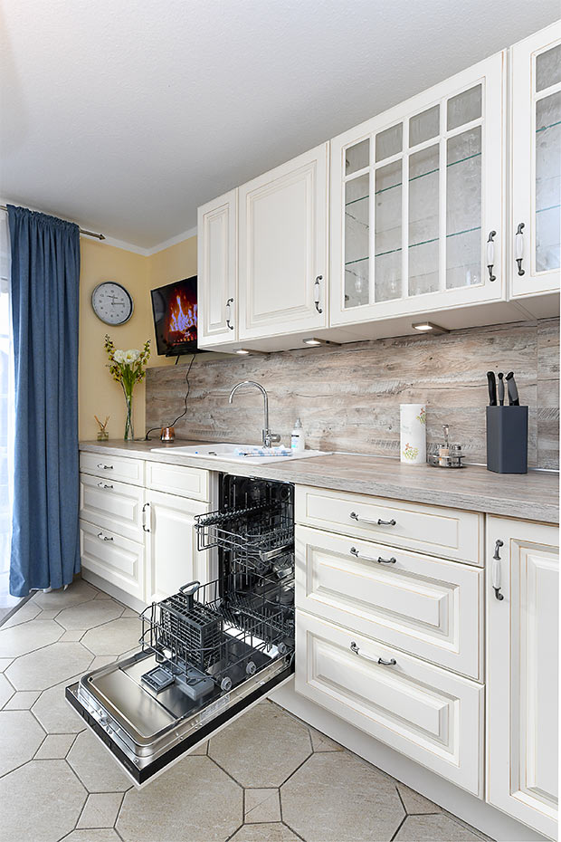 Ferienwohnung 3 - Wohnraum mit integrierter Küche