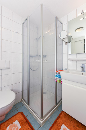 Ferienhaus „Nordseeluft“ - Badezimmer