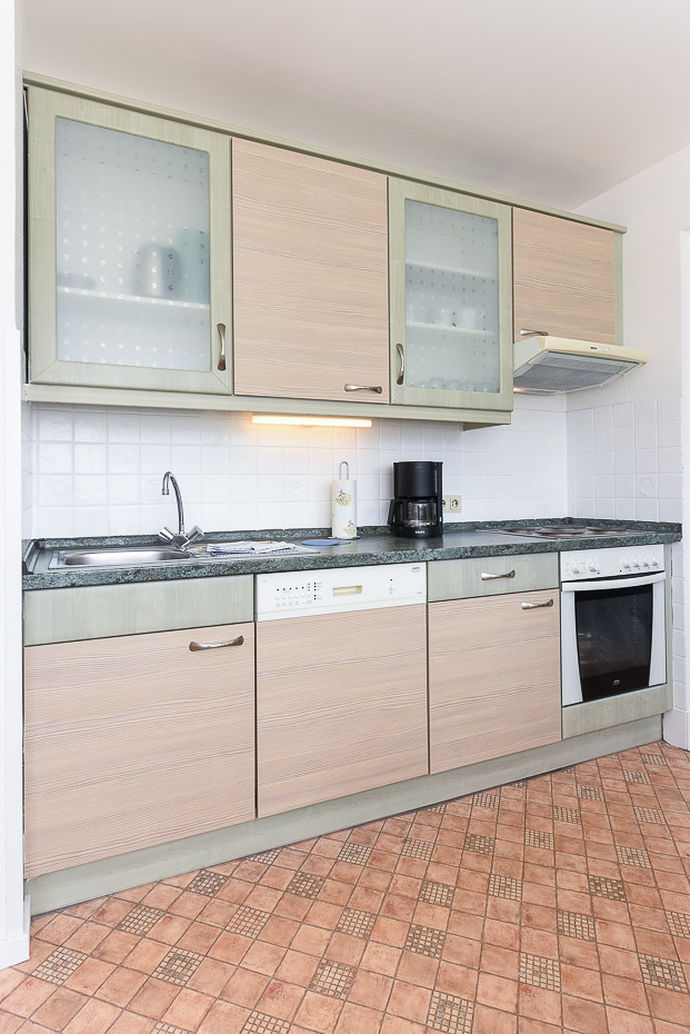 Ferienwohnung 1 - Wohnzimmer mit integriertem Küchenbereich