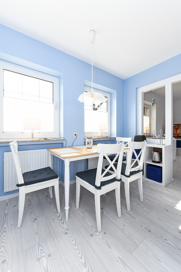 Ferienwohnung 3 - Wohnzimmer mit integriertem Küchenbereich