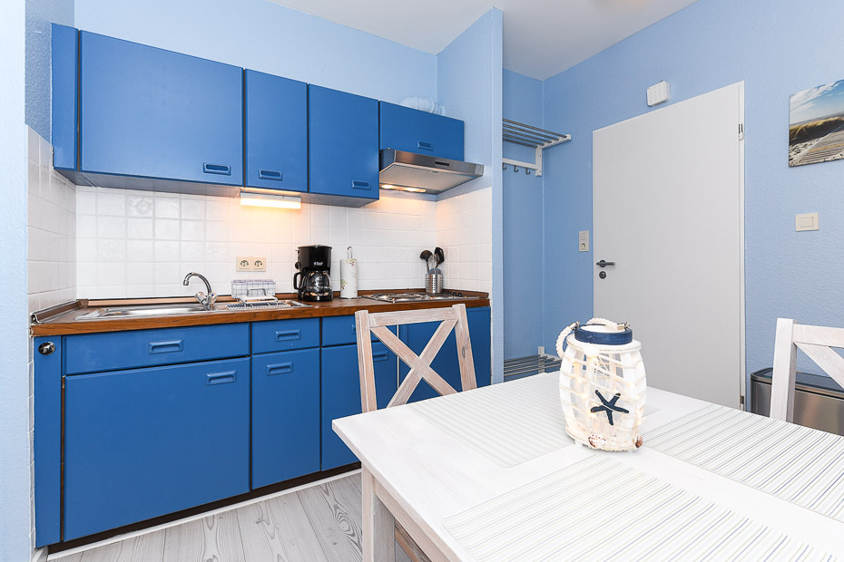 Ferienwohnung 2 - Wohnzimmer mit integriertem Küchenbereich