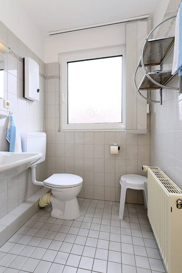 Ferienwohnung „oben links“ - Badezimmer