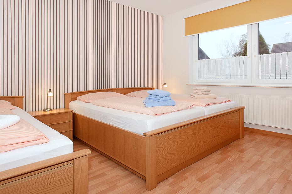 Ferienwohnung „unten“ - Schlafzimmer 1