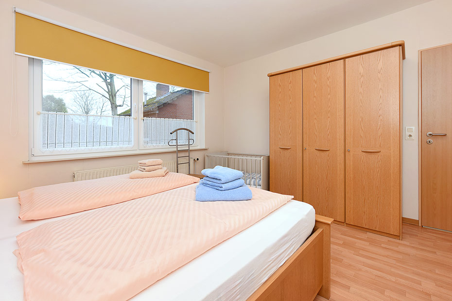 Ferienwohnung „unten“ - Schlafzimmer 1