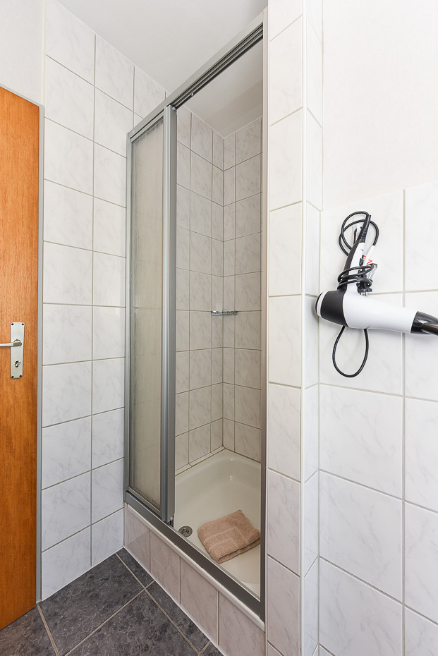 Ferienwohnung „Steuerbord“ - Badezimmer