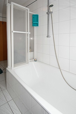 Ferienwohnung 2 - Badezimmer