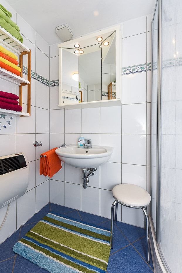 Ferienhaus „Sonnentau“ - Badezimmer