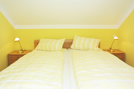 Ferienwohnung 2 - Schlafzimmer 1