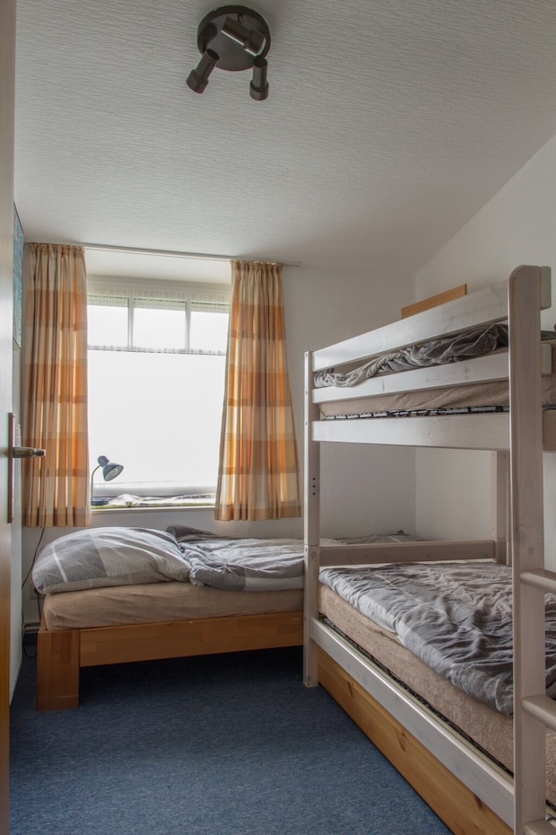 Ferienhaus „Treibholz III“ - Schlafzimmer 2/Kinderzimmer