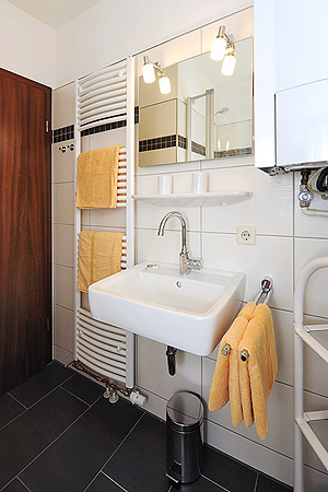 Ferienwohnung 1 - Badezimmer