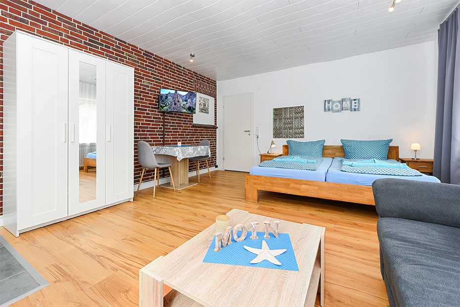 Ferienwohnung „Dünenrose“ (4) - Wohn- und Schlafraum