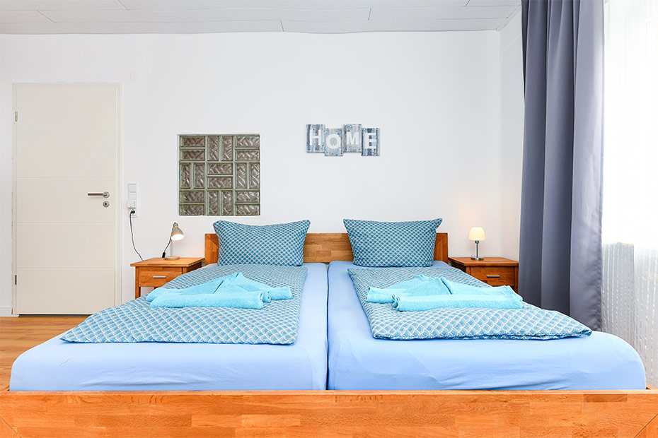 Ferienwohnung „Dünenrose“ (4) - Wohn- und Schlafraum