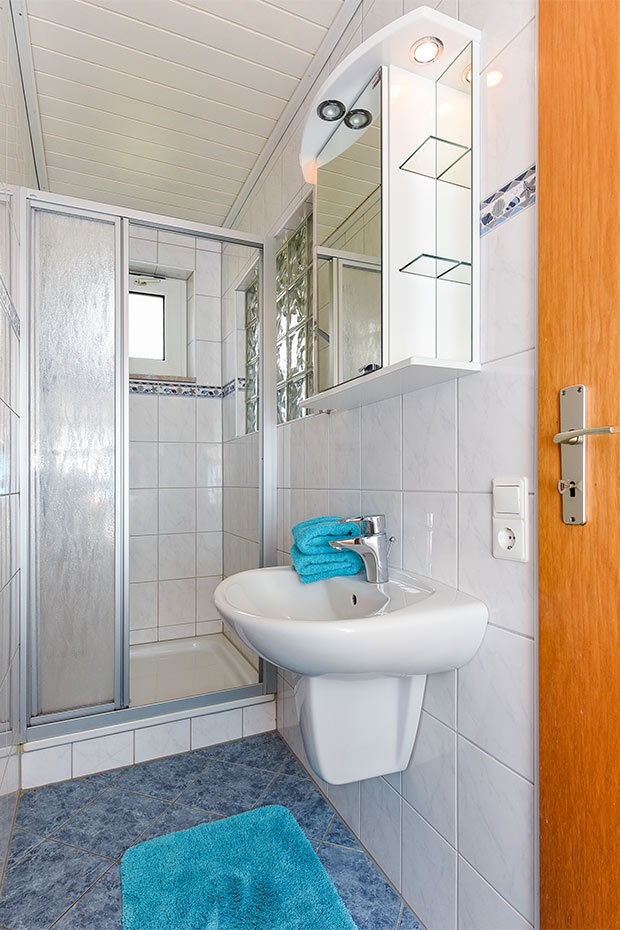 Ferienwohnung „Sanddorn“ (1) - Badezimmer