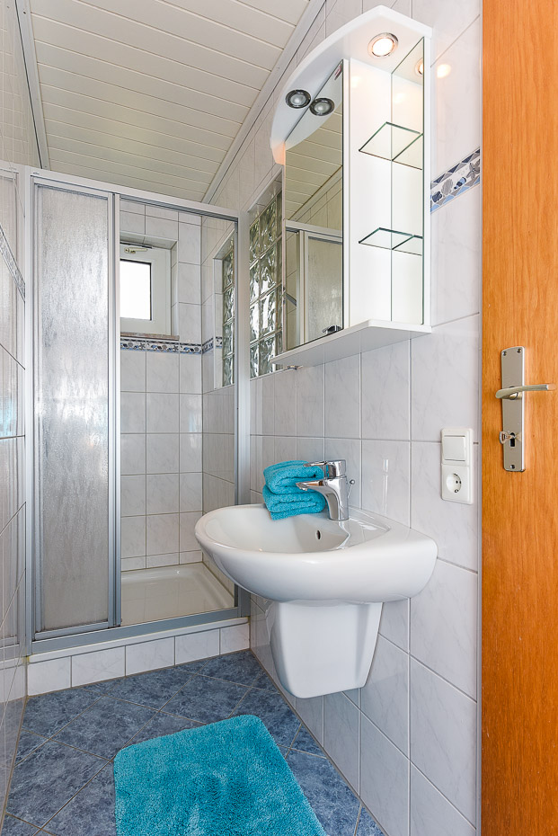 Ferienwohnung „Sanddorn“ (1) - Badezimmer