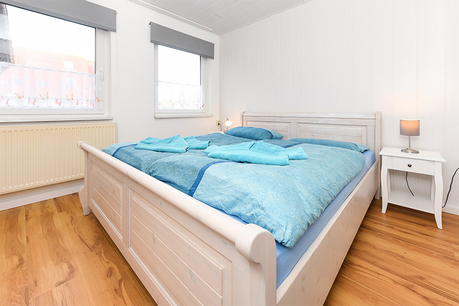 Ferienwohnung „Sanddorn“ (1) - Schlafzimmer