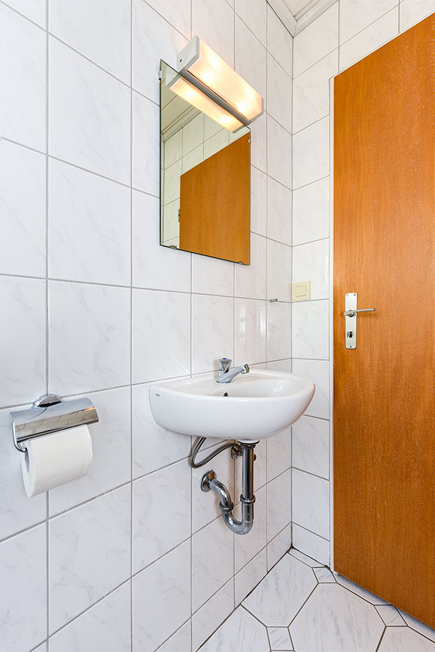 Ferienwohnung „Sanddorn“ (1) - separates WC