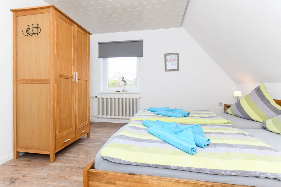 Ferienwohnung „Strandflieder“ (2) - Schlafzimmer