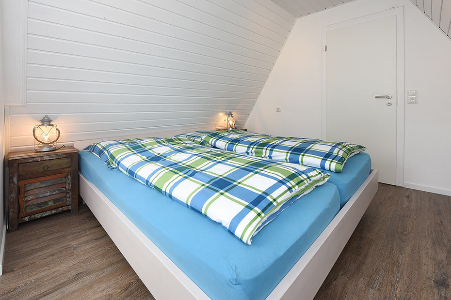 Ferienhaus „Wattwurm“ - Schlafzimmer 1