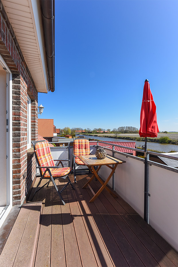 Ferienwohnung „Huus Twalf“ - Balkon