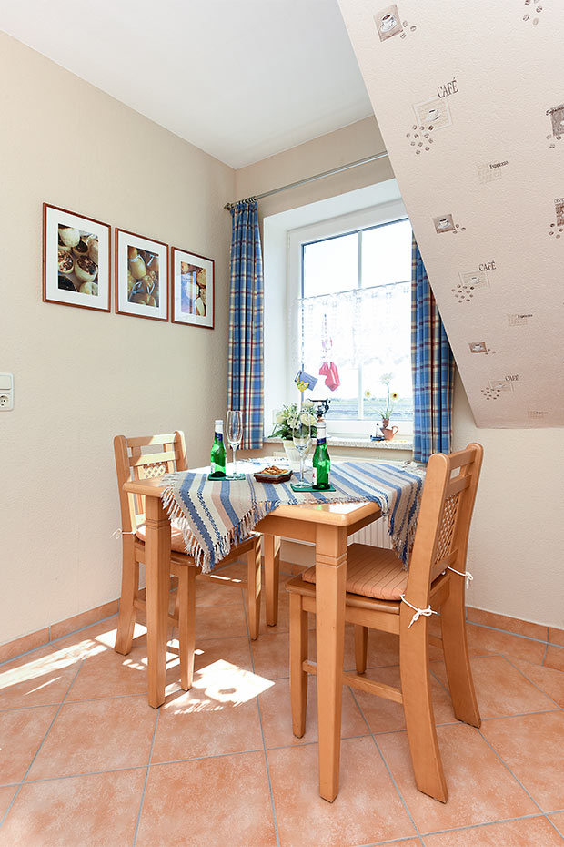 Ferienwohnung „Huus Twalf“ - Küche