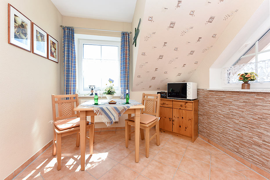 Ferienwohnung „Huus Twalf“ - Küche