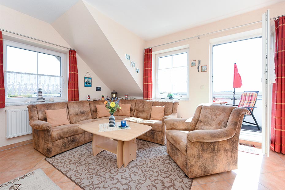 Ferienwohnung „Huus Twalf“ - Wohnzimmer