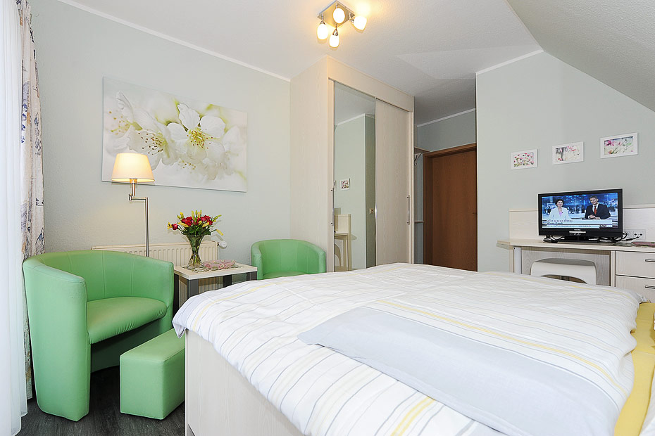 Doppelzimmer „Groß“ mit Balkon - Doppelzimmer