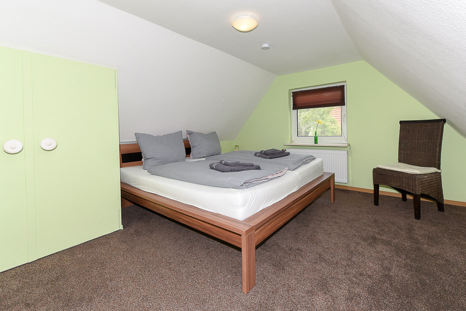 Ferienhaus „Lieblingsdüne“ - Schlafzimmer 2