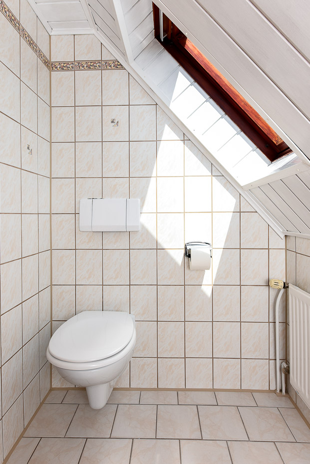 Ferienhaus „Lieblingsdüne“ - separates zweites WC im Obergeschoss