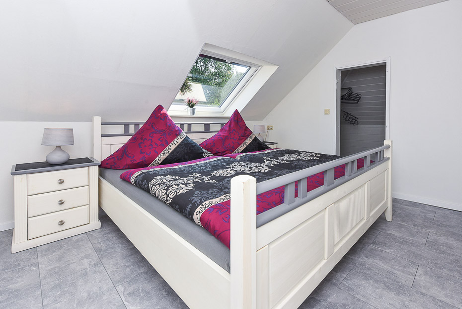 Ferienwohnung „Friesenzauber“ - Schlafzimmer 1