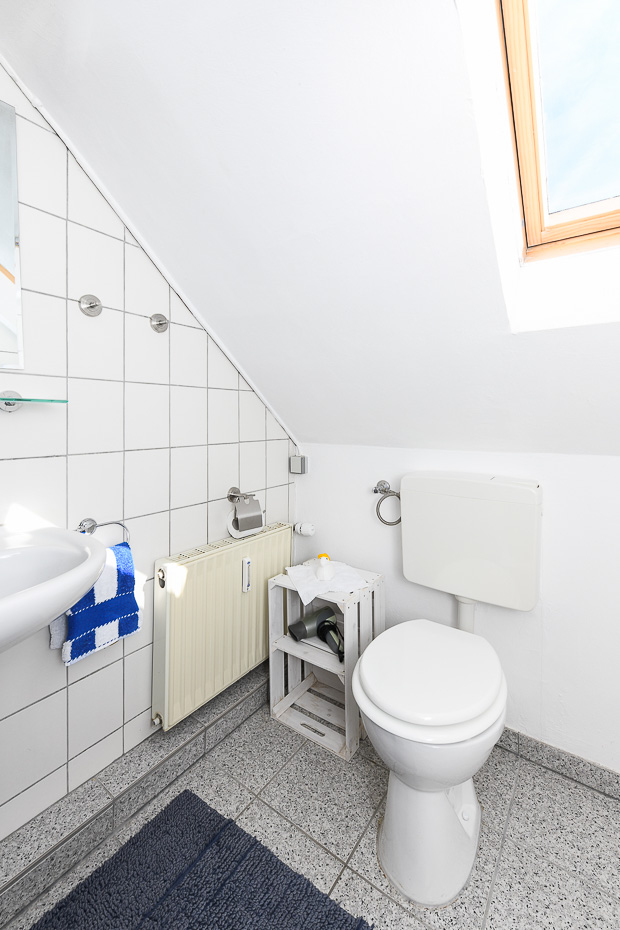 Ferienhaus „Nordsee Landhuus Heinken“ - Badezimmer