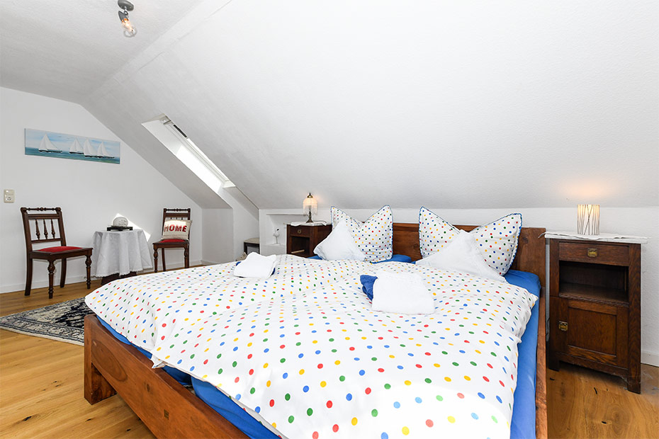 Ferienhaus „Nordsee Landhuus Heinken“ - Schlafzimmer 1