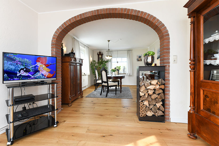 Ferienhaus „Nordsee Landhuus Heinken“ - Wohn- und Esszimmer