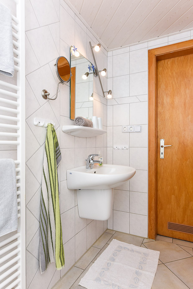 Ferienwohnung „Mohnblume“ - Badezimmer