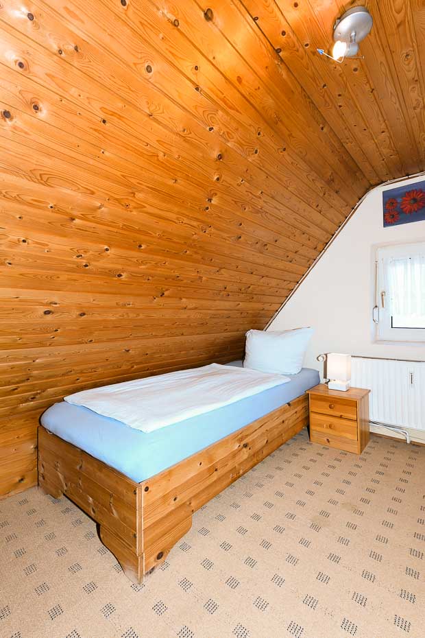 Ferienwohnung „Haus Leemreize“ - Schlafzimmer 4/Kinderzimmer